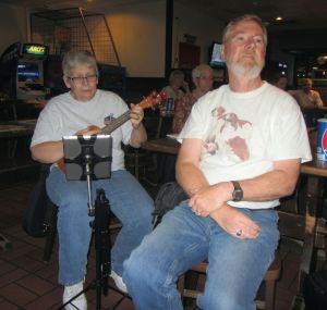 984225_698003813603271_6939828067309285572_n