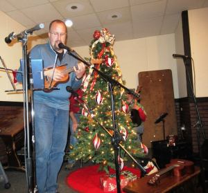 12360342_927907393946244_3796753954775409739_n